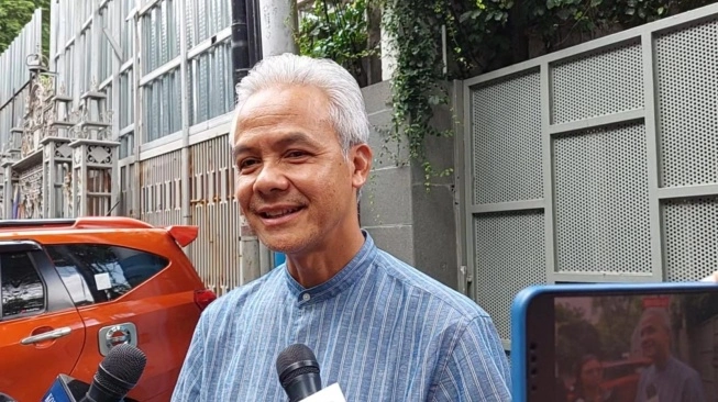 Ganjar Pranowo Kena Sindir Warganet Usai Beri Ucapan Selamat Hari&nbsp;Buruh