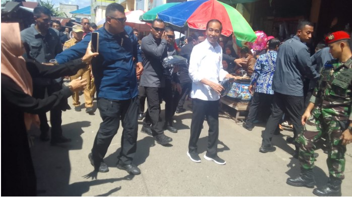 Warga Buntok Antusias Sambut Kehadiran Presiden Jokowi di Kabupaten&nbsp;Barsel