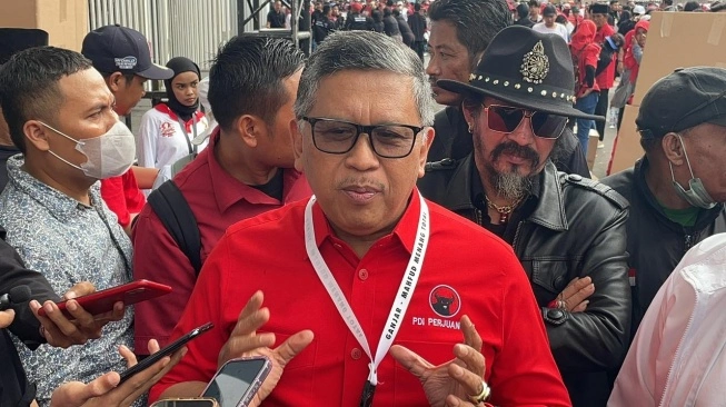 Soal Nasib Ahok di PDIP, Hasto: Tergantung Ibu&nbsp;Megawati