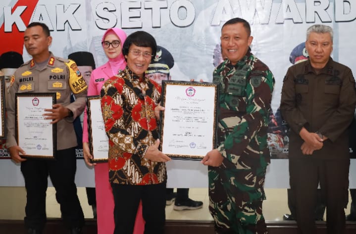 Dedikasi dalam Lindungi Hak Anak, Dandim 1001/HSU-BLG Terima Kak Seto&nbsp;Award